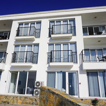 Ni Marin Hotel Миляс Экстерьер фото